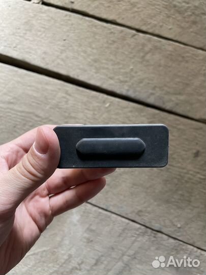 Кпопка багажника лада веста