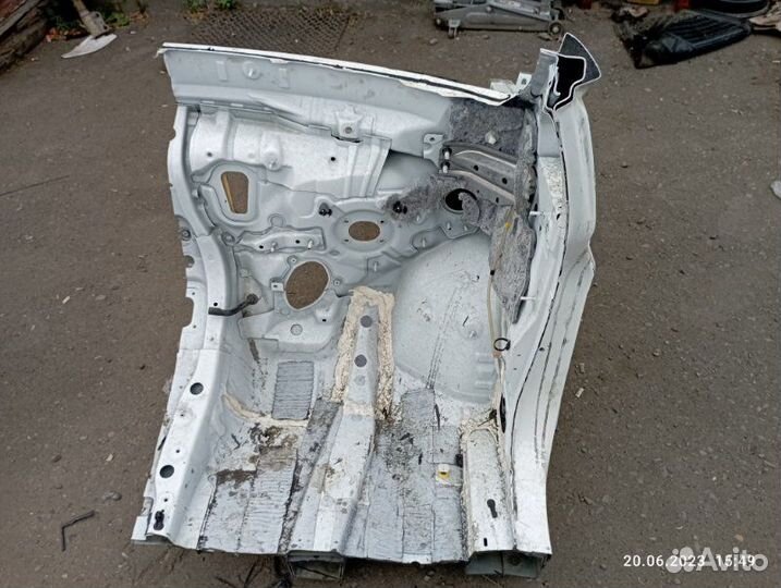 Лонжерон передний правый Lexus Rx350 2010