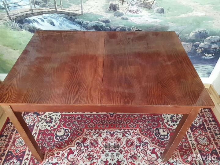 Стол деревянный раздвижной, кресла