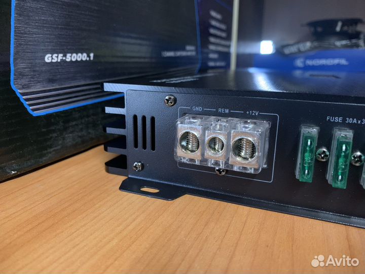 Моноблок для сабвуфера