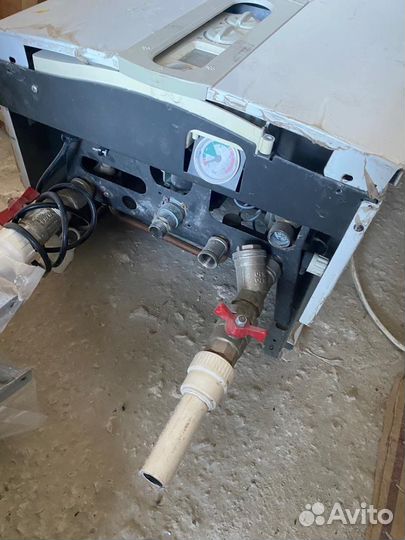 Газовый Котел Baxi eco3 compac