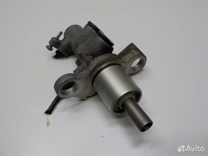 Цилиндр тормозной главный Audi A6 C5 1997-2004