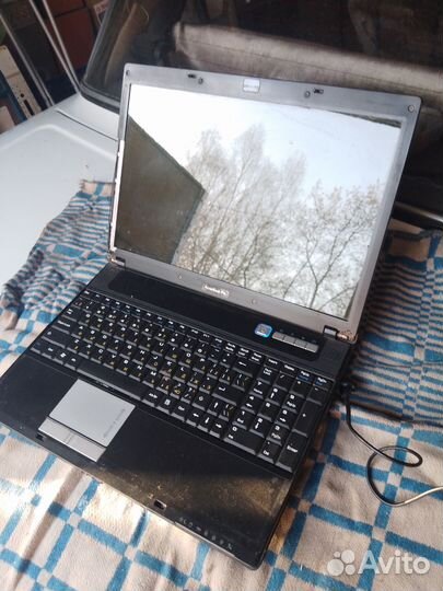 Ноутбук на запчасти