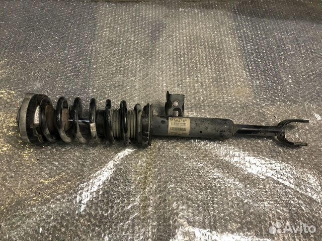Стойка передняя левая BMW 550i F10 N63 купить в Видном BMW 31316784017 ...