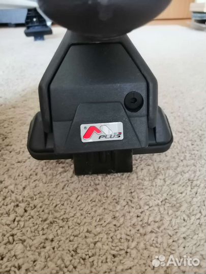 Багажник поперечины Menabo Tema