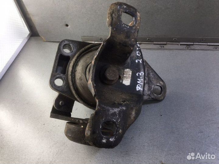 Подушка двигателя Ford Mondeo 3 универсал 2.0 TDI