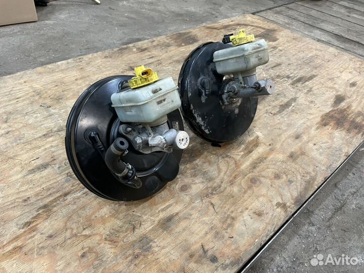 Вакуум +главный тормозной октавия тур гольф 4 бора