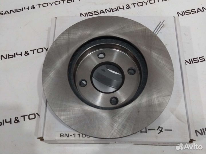 Диск тормозной передний на Nissan March K12