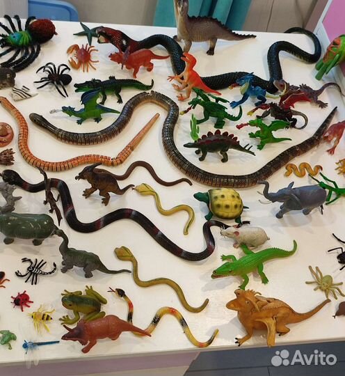 Динозавры, змеи, и др. коллекция