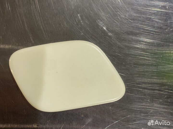 Крышка форсунки омывателя правая Nissan Qashqai