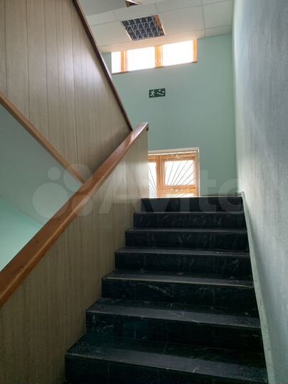 Гостиница, 1300 м²