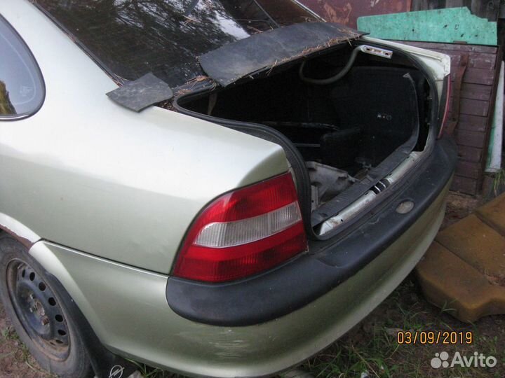 Opel vectra b 97г