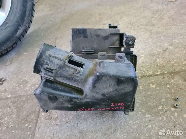 Корпус воздушного фильтра Nissan Murano Z51