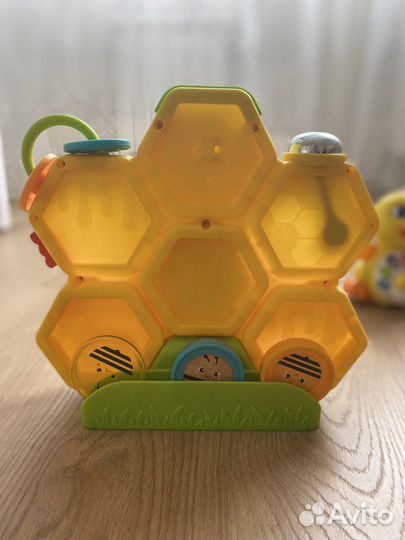 Развивающие игрушки