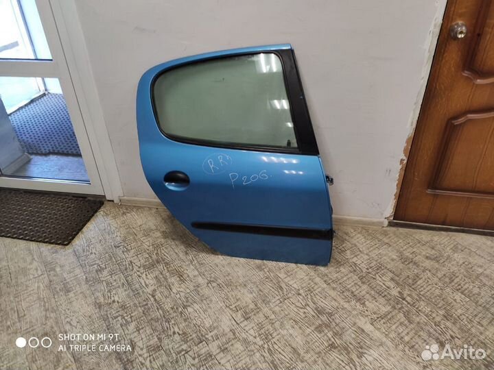 Дверь задняя Peugeot 206 Пежо 206