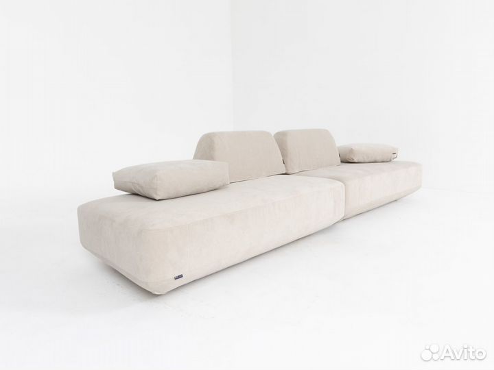 Диван прямои 4400х1700 мм