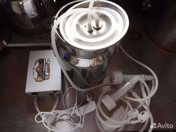 Мини сыроварня Бергманн 12 л, Доильный аппарат