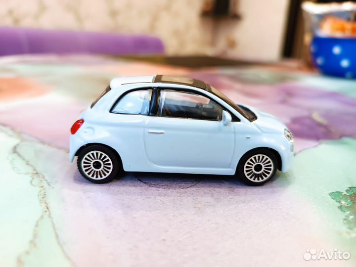 Модель fiat 500 масштаб 1:43