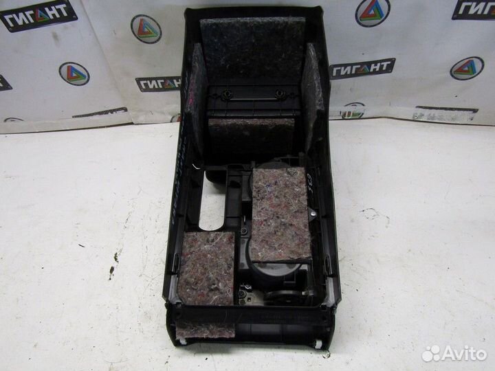 Подлокотник Grand Vitara 2006-2015