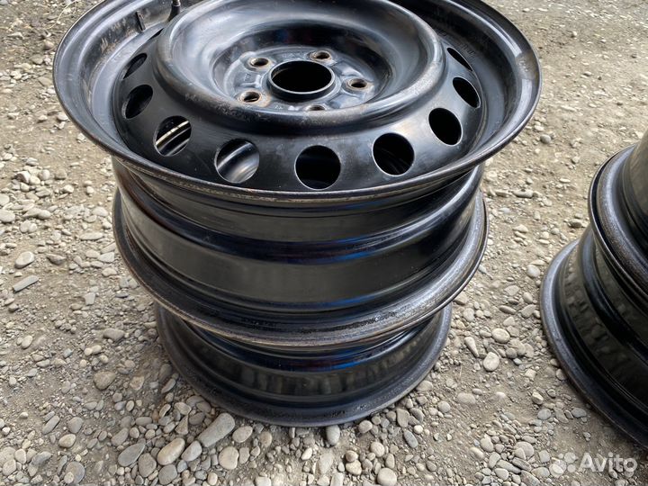 Штампы r16 На кароллу