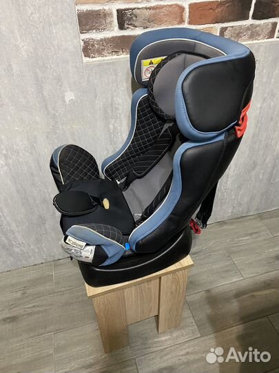 Продам детское автомобильное кресло