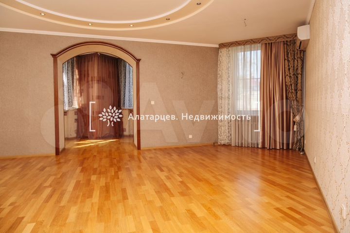 4-к. квартира, 155,3 м², 1/6 эт.