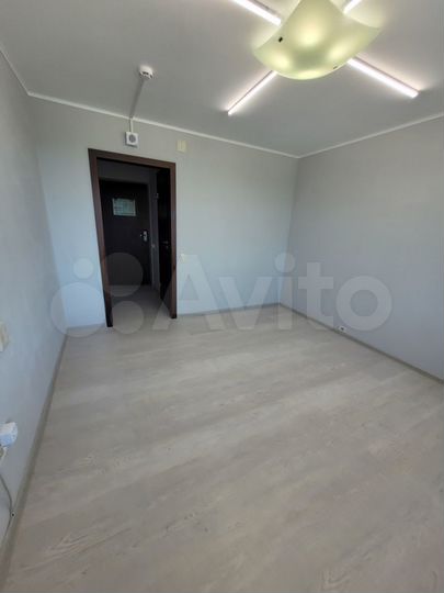 Свободного назначения, 18 м²