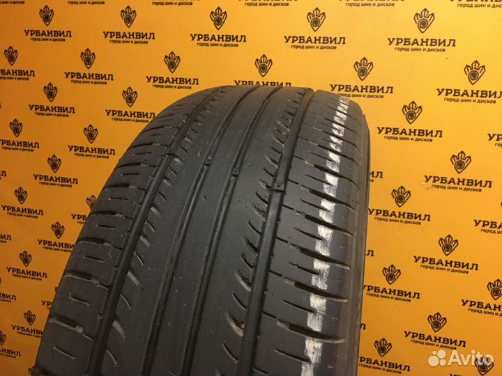 Kumho Solus KH17 215/60 R16 95V