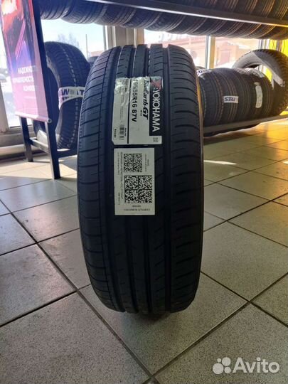 Yokohama BluEarth AE51 195/55 R16