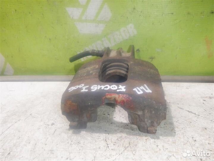 Суппорт передний правый Форд Фокус 1