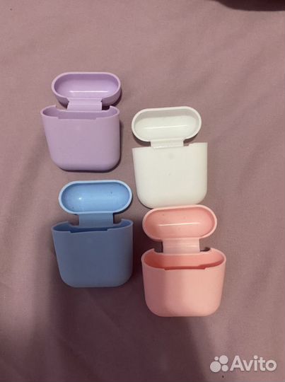 Чехлы на AirPods