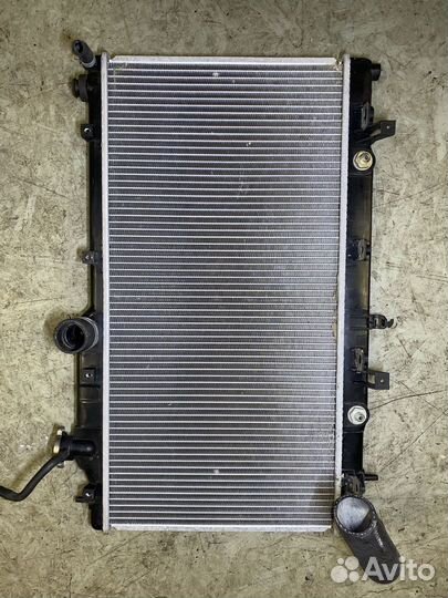 Радиатор охлаждения Subaru Legacy BP BP5