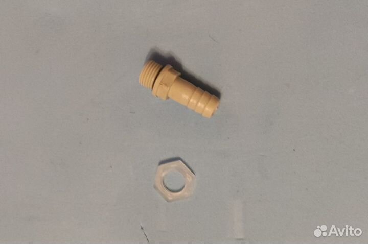 Продам поилки для птиц в наличии и под заказ