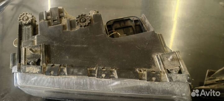 Фары для BMW e38 дорест галоген