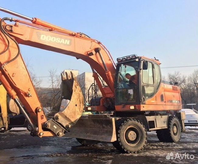 Стекло для экскаватора Doosan DX 190/225/300 nlcv