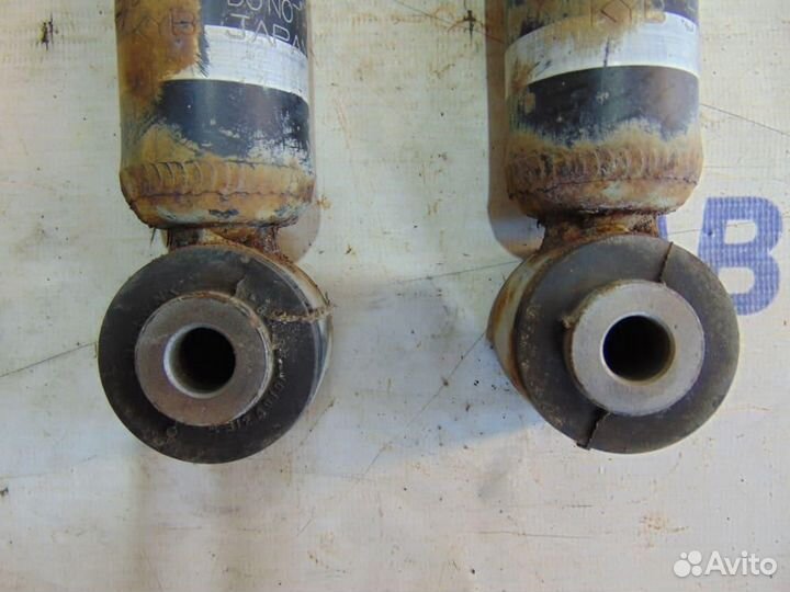 Амортизатор задний для Nissan Tiida 1 2004-2014г