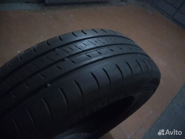 Kumho 722 185/65 R15 93H