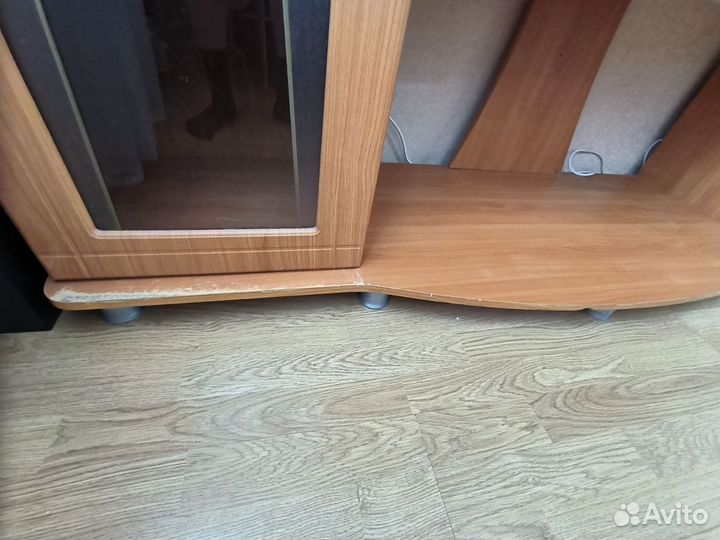 Стенка в гостиную