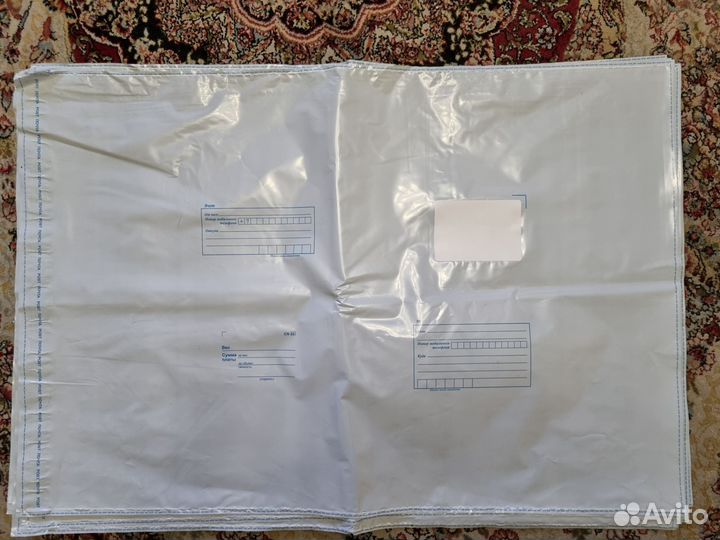 Бумага А4 и почтовые конверты