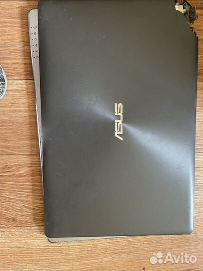 Ноутбук asus
