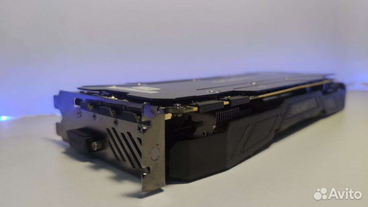 Видеокарта GTX 1070 TI gigabyte