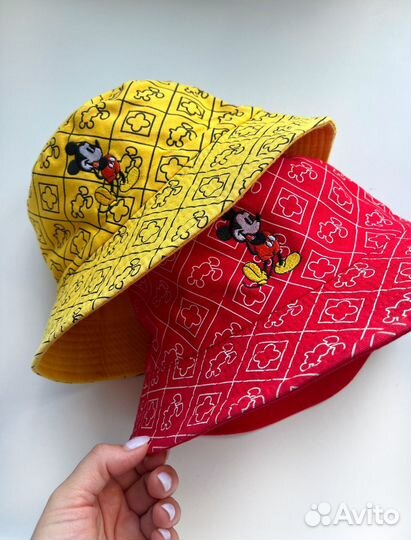 Новые двухсторонние панамы с Микки Маус