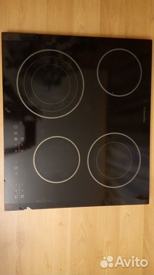 Варочная панель Electrolux EHS 60180P битая