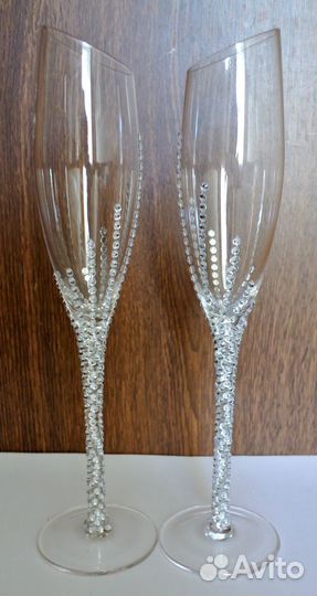 Свадебные бокалы (фужеры) стильные со стразами