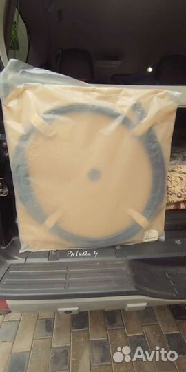 Молдинг лобового стекла pajero 4