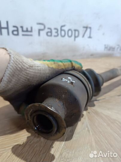 Привод передний правый Renault Scenic 1