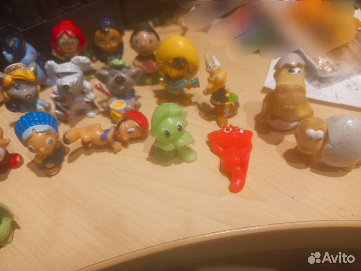 Старые киндеры игрушки 30 шт