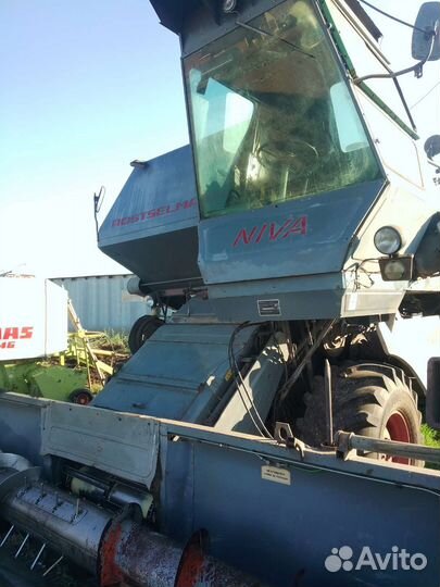 Комбайн Нива-Сельхозтехника СКА-5, 2010