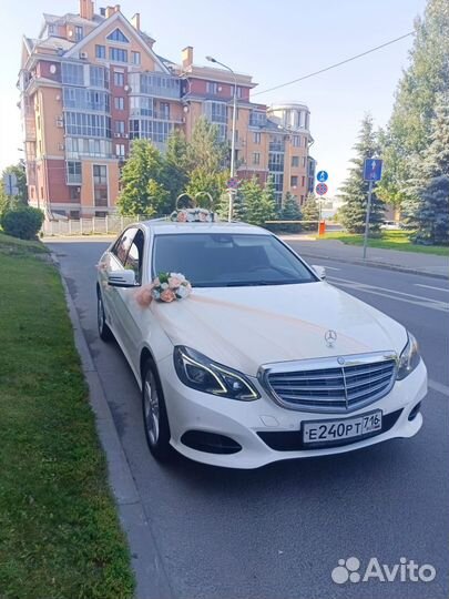 Свадебные украшения на авто, ленты на машину