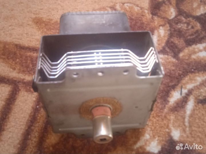 Магнетрон от микроволновки